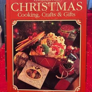 Traditional Christmas Cooking, Crafts & Gifts hardcover -1991- preloved -